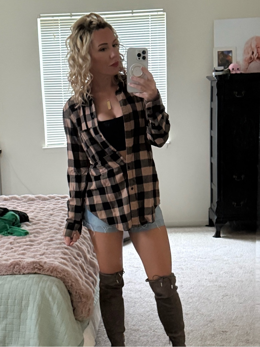 Abercrombie & Fitch Black and tan Plaid Button-Down Shirt